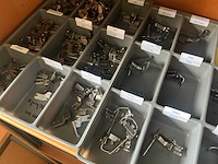 Partij naaimachine toebehoren - afbeelding 2 van  16