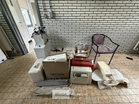 Partij naaimachines voor wisselstukken - afbeelding 3 van  9