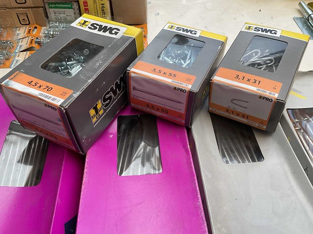 Partij nagels en krammen - afbeelding 3 van  6