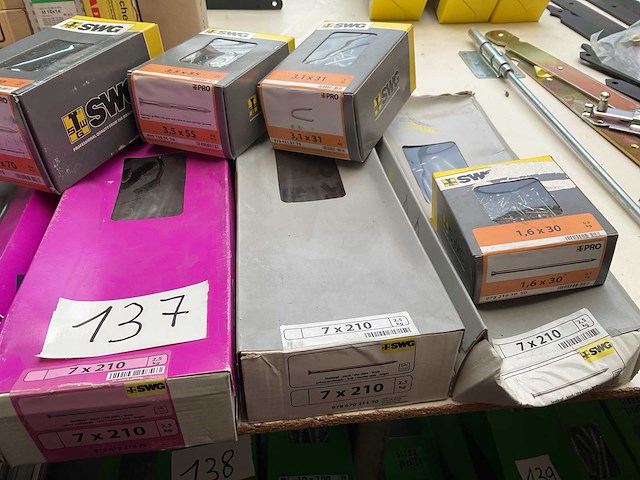 Partij nagels en krammen - afbeelding 5 van  6