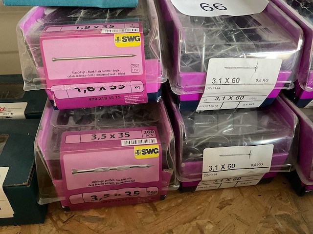 Partij nagels en krammen - afbeelding 3 van  6