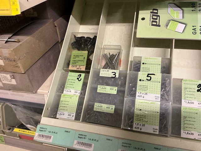 Partij nagels - afbeelding 6 van  23