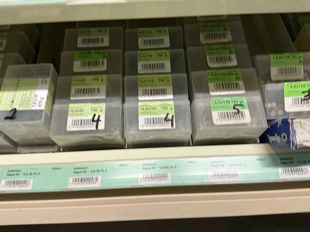 Partij nagels - afbeelding 15 van  23