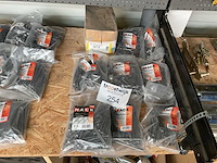 Partij nagels - afbeelding 1 van  6