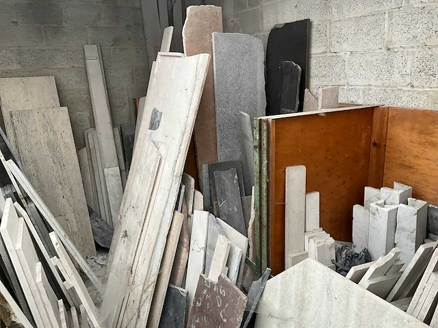 Partij natuursteen/ blauwsteen - afbeelding 19 van  30