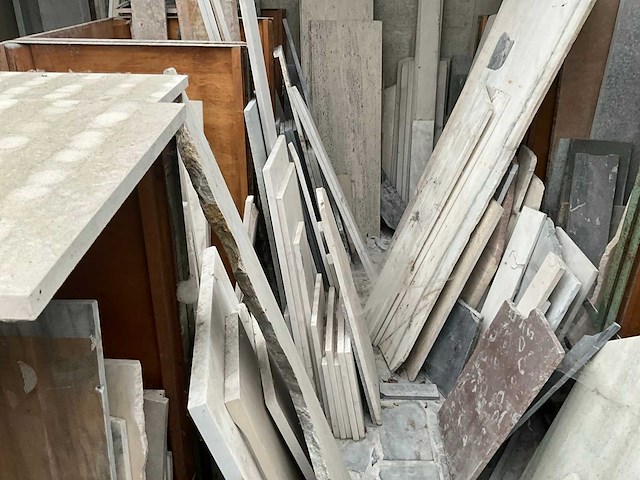 Partij natuursteen/ blauwsteen - afbeelding 20 van  30