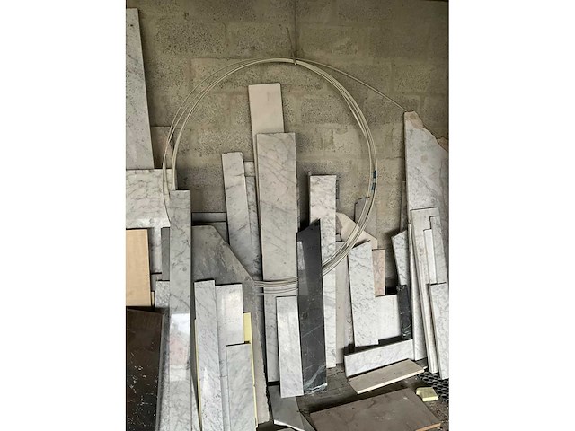 Partij natuursteen/ blauwsteen - afbeelding 23 van  32