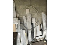 Partij natuursteen/ blauwsteen - afbeelding 23 van  32