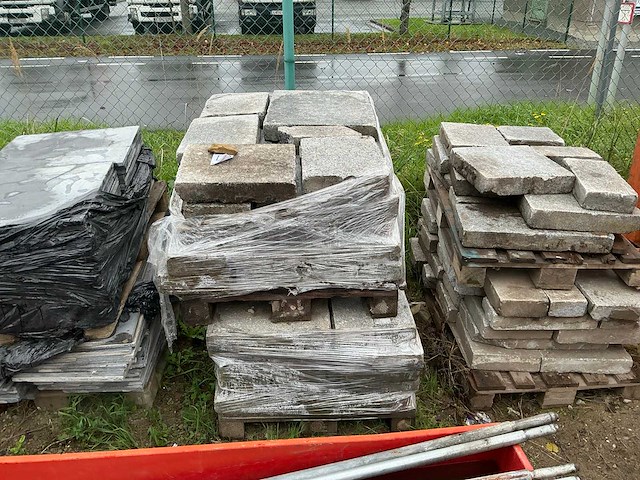 Partij natuursteen - afbeelding 3 van  3