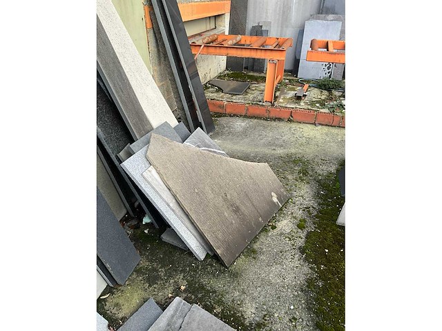 Partij natuursteen - afbeelding 6 van  26