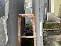 Partij natuursteen - afbeelding 25 van  26