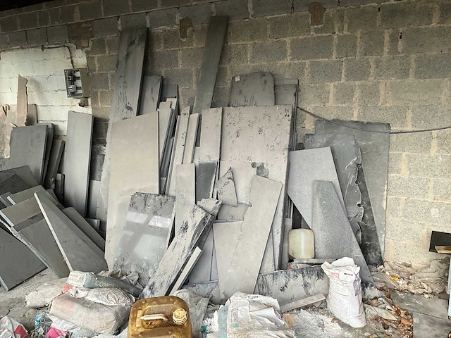 Partij natuursteen - afbeelding 7 van  14