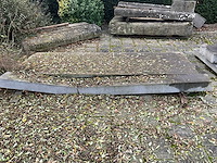 Partij natuursteen - afbeelding 11 van  16