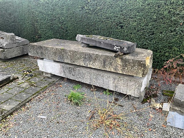 Partij natuursteen - afbeelding 16 van  16