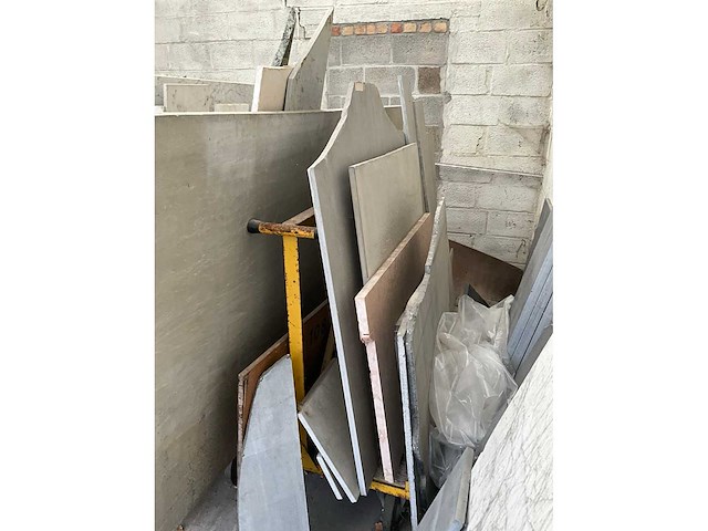 Partij natuursteen - afbeelding 2 van  16