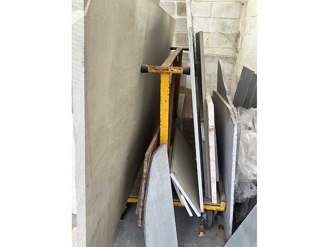 Partij natuursteen - afbeelding 3 van  16