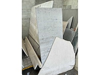 Partij natuursteen - afbeelding 13 van  16