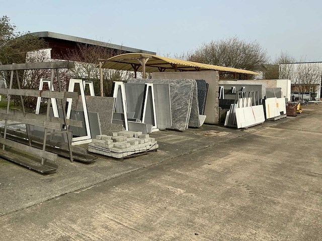 Partij natuursteen - afbeelding 4 van  12