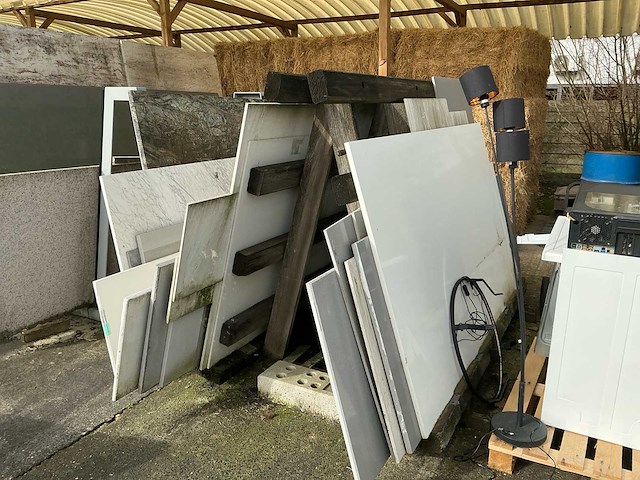 Partij natuursteen - afbeelding 5 van  12