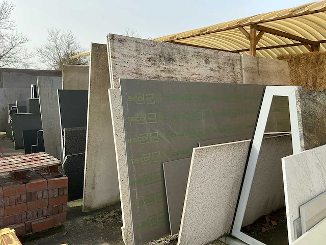 Partij natuursteen - afbeelding 7 van  12