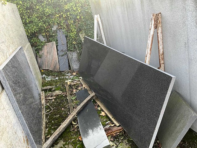 Partij natuurstenen bladen - afbeelding 2 van  24