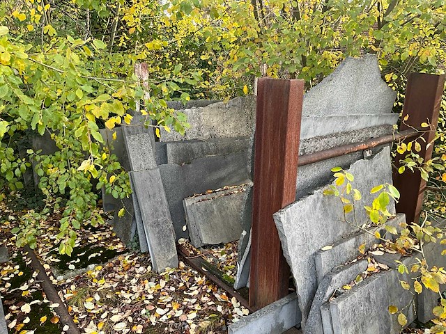 Partij natuurstenen bladen - afbeelding 13 van  24