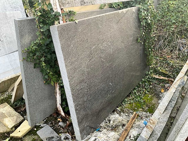 Partij natuurstenen bladen - afbeelding 20 van  24