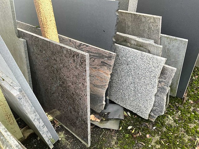 Partij natuurstenen bladen - afbeelding 24 van  40