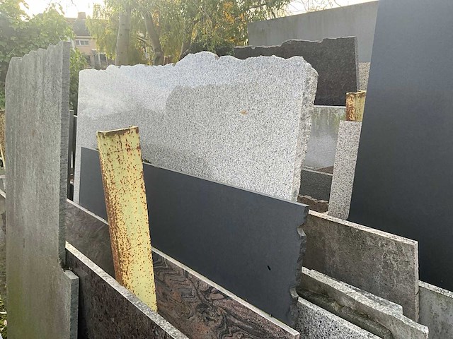 Partij natuurstenen bladen - afbeelding 25 van  40