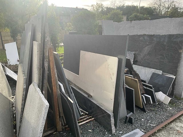 Partij natuurstenen bladen - afbeelding 35 van  40