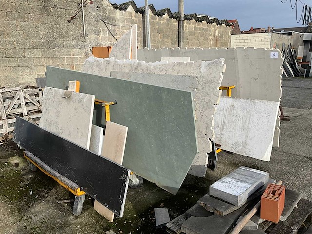 Partij natuurstenen bladen - afbeelding 1 van  18