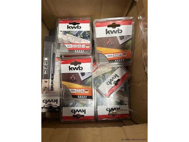 Partij nieten en boren kwb - afbeelding 2 van  3