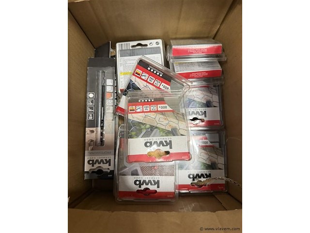 Partij nieten en boren kwb - afbeelding 1 van  3