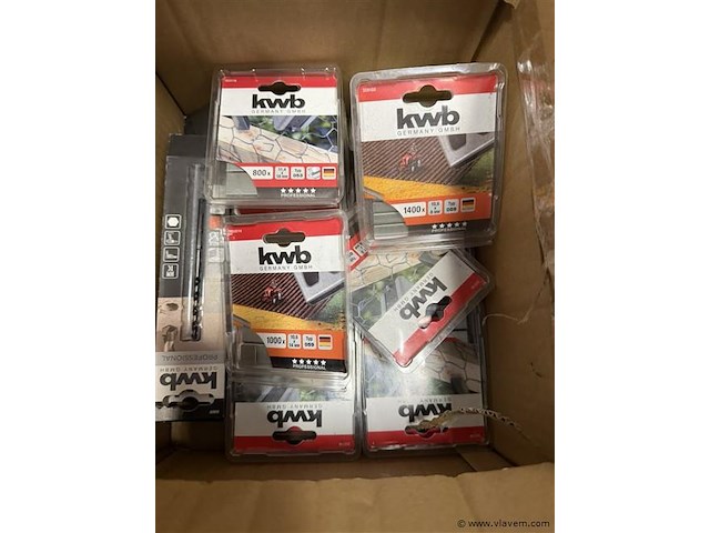 Partij nieten en boren kwb - afbeelding 2 van  3