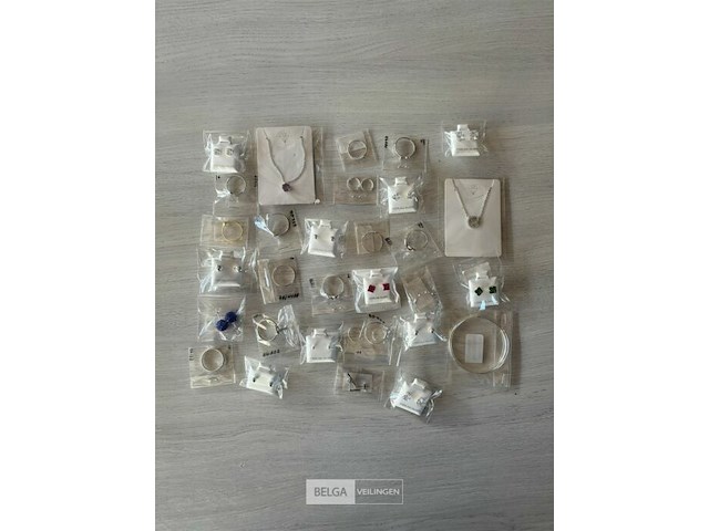 Partij nieuwe rvs en 925.sterling silver sieraden - afbeelding 1 van  5
