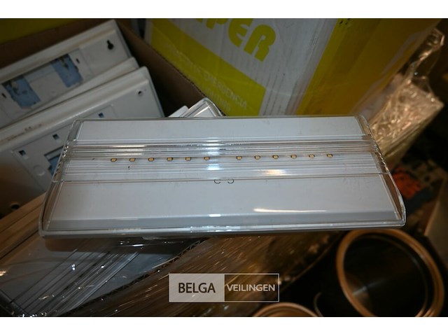 Partij noodverlichting - afbeelding 2 van  9