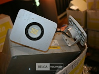 Partij noodverlichting - afbeelding 7 van  9