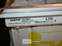 Partij noodverlichting - afbeelding 4 van  7