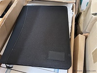 Partij notitiemappen en display klemmen - afbeelding 3 van  4