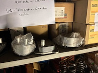 Partij oliekoelers en warmtewisselaars - afbeelding 3 van  7