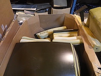 Partij onderdelen bioscoopstoelen - afbeelding 3 van  9