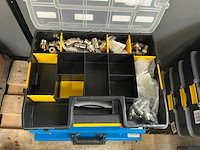 Partij onderdelen en bevestigingsmaterialen - afbeelding 2 van  7
