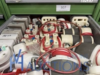 Partij onderdelen voor grijpers en in-mould-labeling - afbeelding 3 van  83