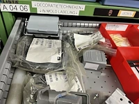 Partij onderdelen voor grijpers en in-mould-labeling - afbeelding 10 van  83
