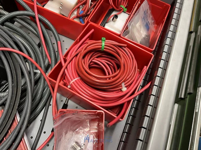Partij onderdelen voor grijpers en in-mould-labeling - afbeelding 42 van  83