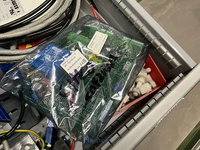 Partij onderdelen voor grijpers en in-mould-labeling - afbeelding 52 van  83