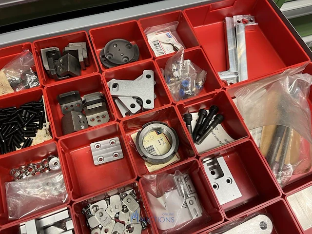 Partij onderdelen voor grijpers en in-mould-labeling - afbeelding 62 van  83