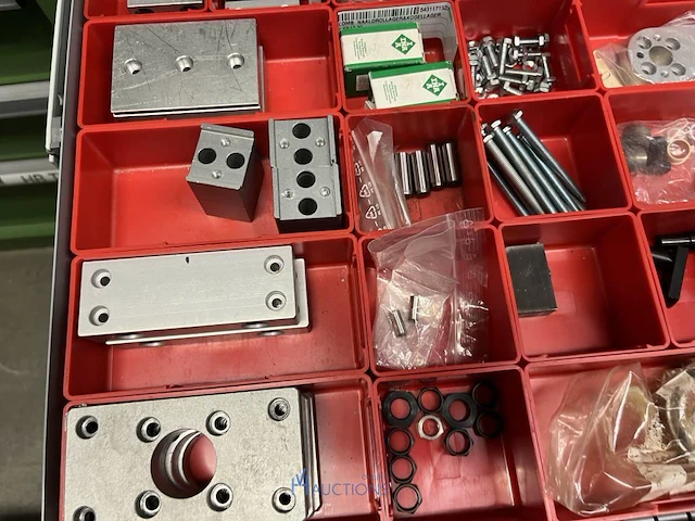Partij onderdelen voor grijpers en in-mould-labeling - afbeelding 68 van  83