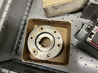 Partij onderdelen voor grijpers en in-mould-labeling - afbeelding 72 van  83