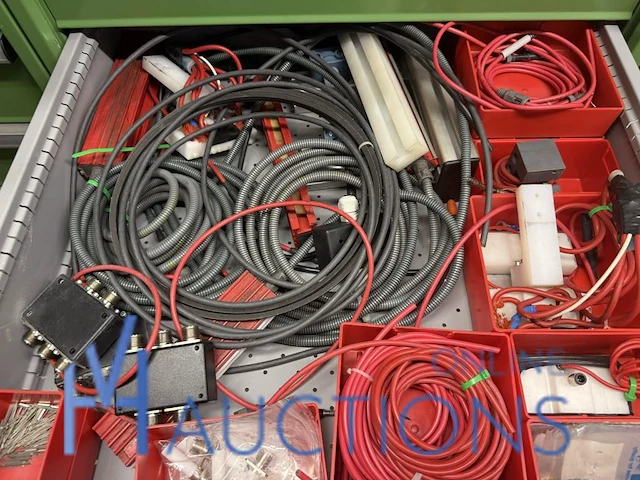 Partij onderdelen voor grijpers en in-mould-labeling - afbeelding 78 van  83